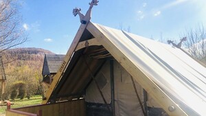 Lodge Skàli - 15m² - 2 chambres - sans sanitaires, une tente confort en style viking!