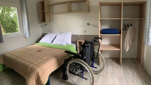 Mobil-home - adapted to the people with reduced mobility