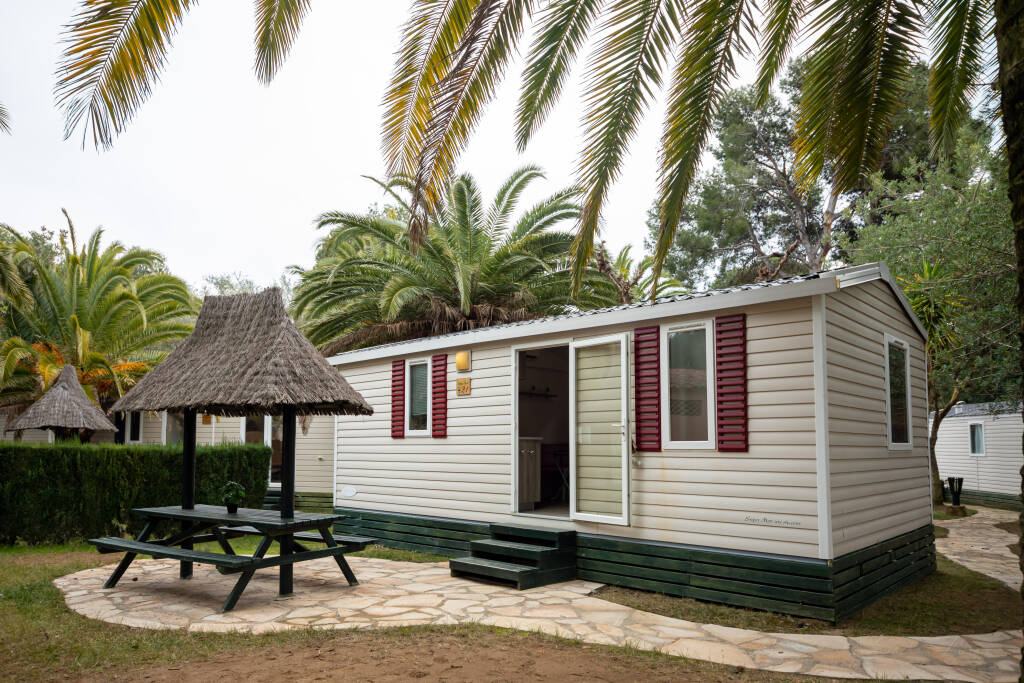 Cottage Palma : Camping La Torre del Sol , Montroig Del Camp - Die  Campingpltze in Frankreich | Resasol
