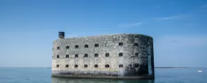 Fort Boyard au milieu de l'océan Atlantique en Charente Maritime