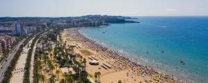Plage de la Costa Dorada en Espagne