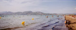 hyeres-var-paca-france-campings-plage-lmanarre-sunset-resasol-vacances-loisirs-evenements
