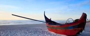 plage-vagueira-aveiro-portugal-bateau-ocean-atlantique