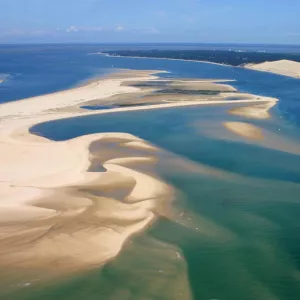 Bancs de sable du Banc d'Arguin au milieu du Bassin d'Arcachon sur la côte atlantique