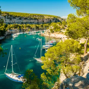 Crique dans le Sud Est de la France