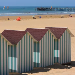 saint-jean-de-mont-vendee-pays-de-la-loire-france-campings-cabines-plages-ocean-atlantique-resasol-vacances-loisirs-evenements
