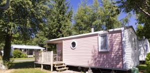 Stacaravan Standaard 39m² - 3 slaapkamers - Terras - TV