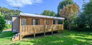 Mobil-home Premium 40m² - 3 Slaapkamers - Overdekt terras - TV - Lakens & Handdoeken