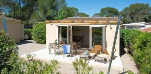 Villa Cottage met airconditioning 3 slaapkamers + TV