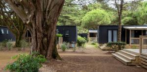 Stacaravan Premium 34m² (3 slaapkamers) overdekt terras +TV