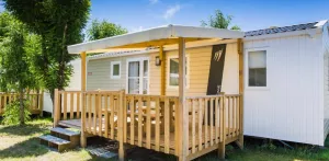 Stacaravan Confort met airconditioning 2 slaapkamers - by maeva