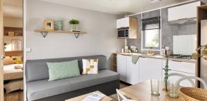 Mobile-home Premium 2 bedrooms air-conditioning + TV 2 bathrooms