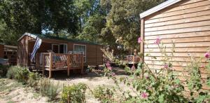 Mobil-Home Standard 25m² 2 chambres + terrasse semi-couverte