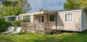 Stacaravan Comfort met airconditioning 3 slaapkamers + TV