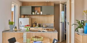 Mobil-home Minirala (Gamme Supérieure) - Samedi/Samedi -