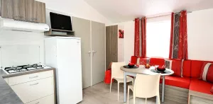 Stacaravan Authentique 2 slaapkamers + TV - by maeva