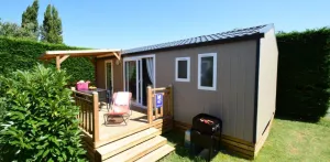 Stacaravan met 3 kamers, airconditioning + tv