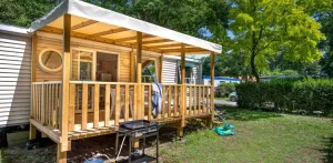 Stacaravan Confort TV 3sk | CONFORT - 30m² - overdekt terras - TV - plancha