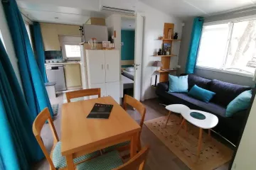 Camping La Pinède