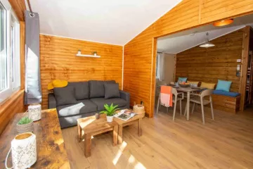 Camping Montana Parc - Gassin Golfe de St Tropez