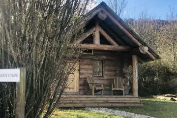 Camping La Roche d'Ully