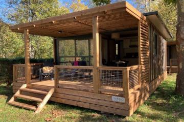 Flower Camping LA BEXANELLE