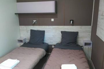 Flower Camping La Rivière