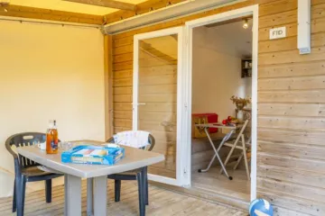 Camping Paradis au Port de l'Houmeau - Maeva