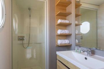 HolaCamp Barcelona by Viajes Velero 