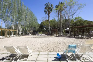 Tamarit Beach Resort