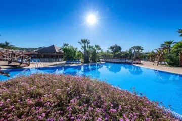 Camping Torre de la Mora
