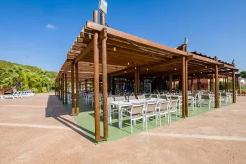 Camping Torre de la Mora