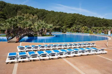 Camping Torre de la Mora