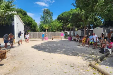 Camping Les Flamants Roses - Maeva