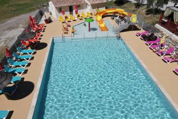 Flower Camping La Rivière