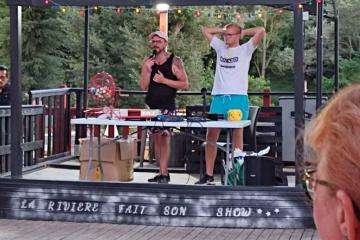 Flower Camping La Rivière