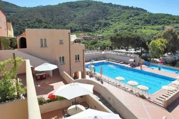 Il Villaggio di Giuele - Eurocamping Calvisio