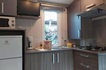 Flower Camping La Rivière