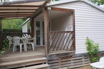 Flower Camping La Rivière