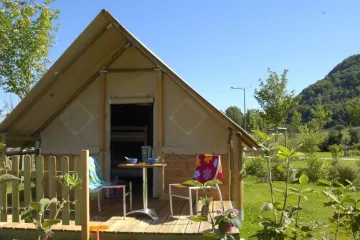 Camping La Roche d'Ully