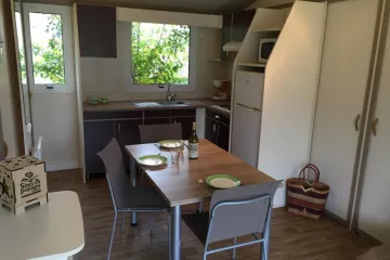 Camping La Roche d'Ully