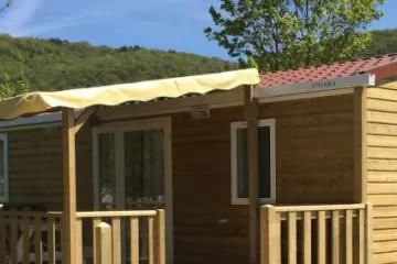 Camping La Roche d'Ully