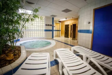 Camping La Roche d'Ully