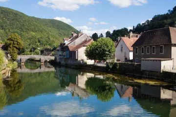 Camping La Roche d'Ully