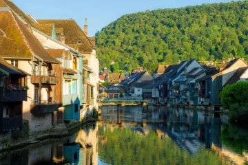 Camping La Roche d'Ully