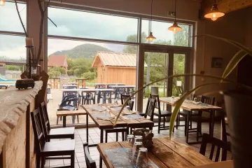 Camping La Roche d'Ully
