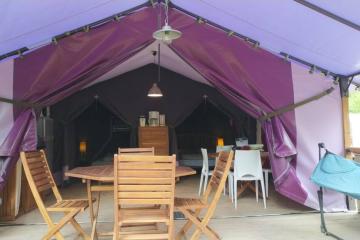 Flower Camping La Rivière