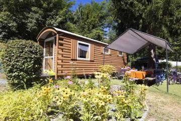 Flower Camping  A La Rencontre du Soleil