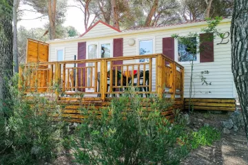 Camping La Pinède