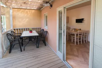 Il Villaggio di Giuele - Eurocamping Calvisio